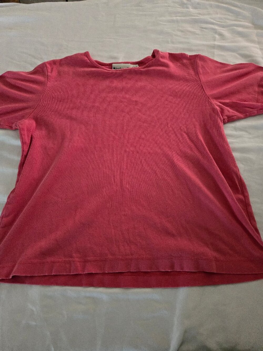 Appleseed Pink Women's Short Sleeve Bouse (L)